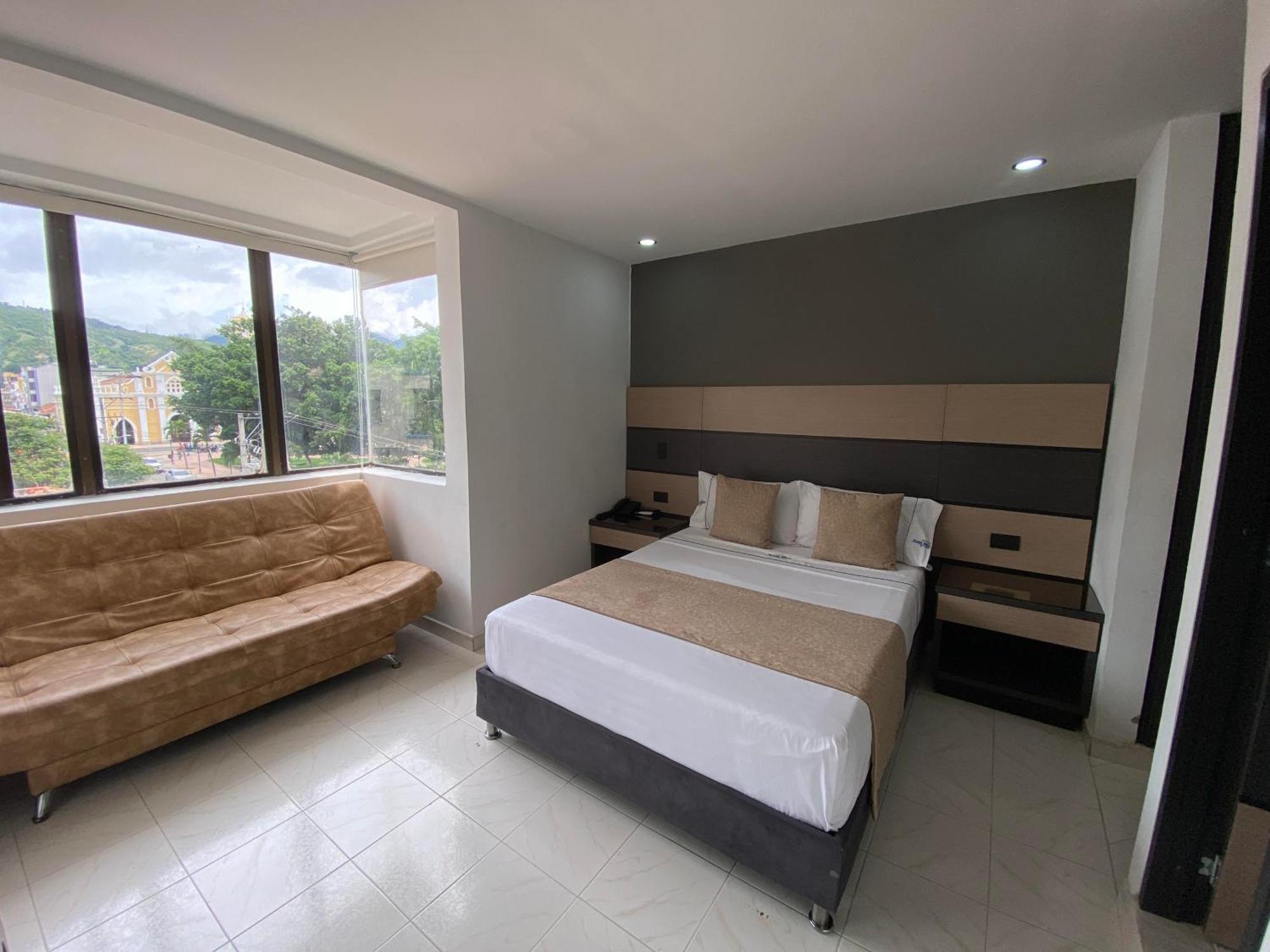Hotel Plaza Real Ocaña المظهر الخارجي الصورة